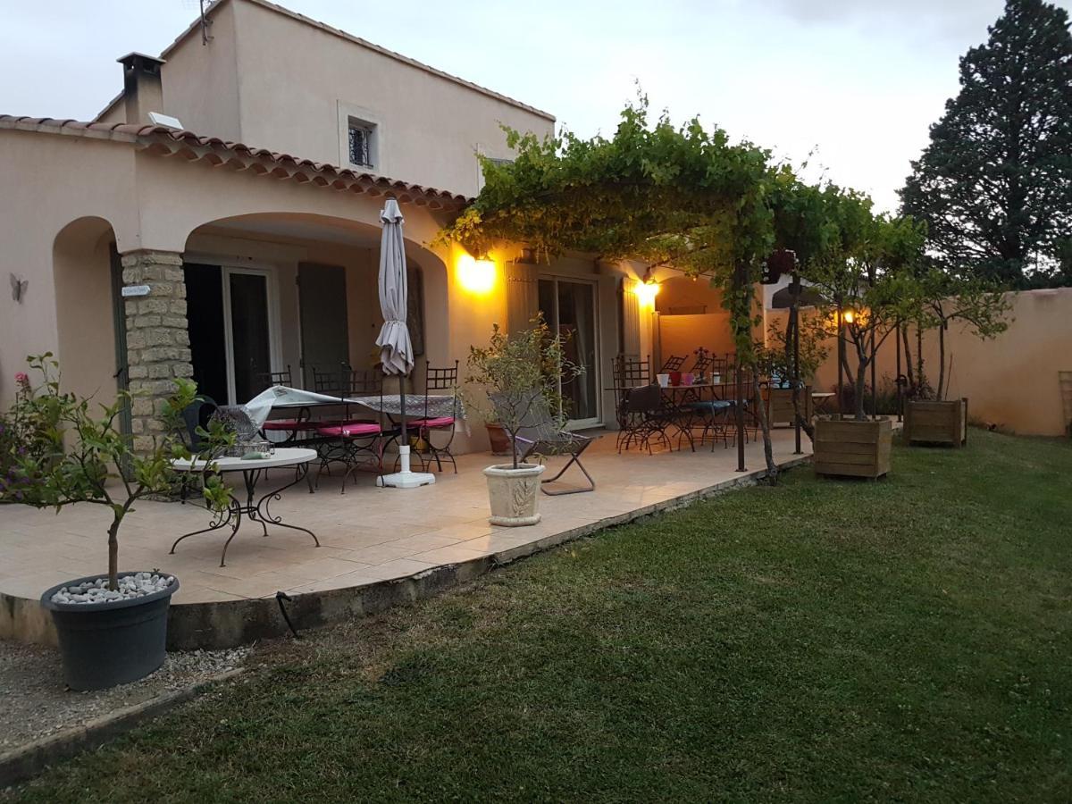 Bed and Breakfast fleur de garance à Le Thor Extérieur photo